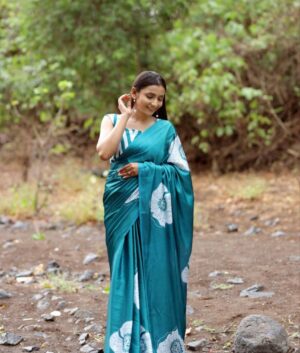 Digital Printed Saree with Blouse